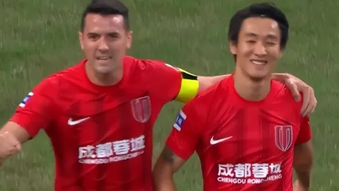 英格兰队史年轻进球者新纪录：斯凯利18岁5月，仅次鲁尼与欧文