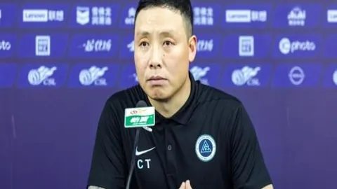 荷兰主场友谊赛全胜5场，与阿尔及利亚的对决亮点